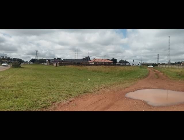 2,439M² VACANT LAND FOR SALE IN RIVERSDALE